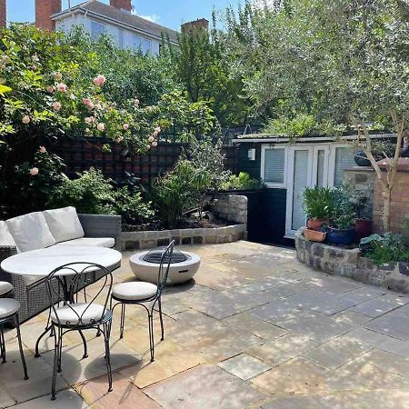 Stylish 1-Bed Studio London Exterior foto